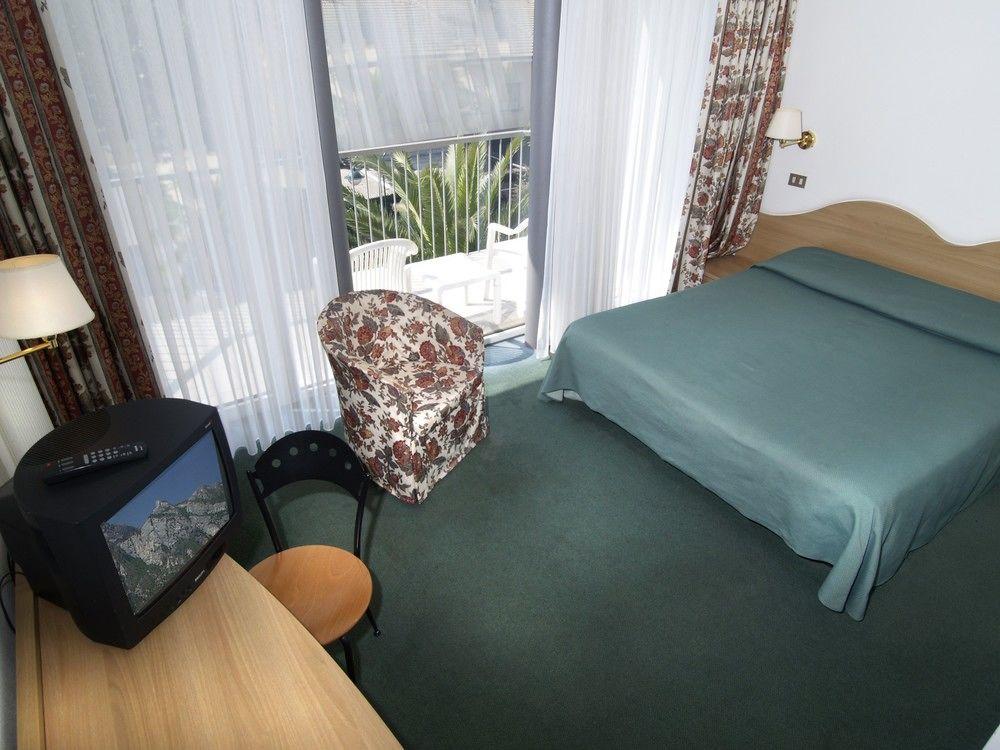 Brione Green Resort Riva del Garda Exterior photo