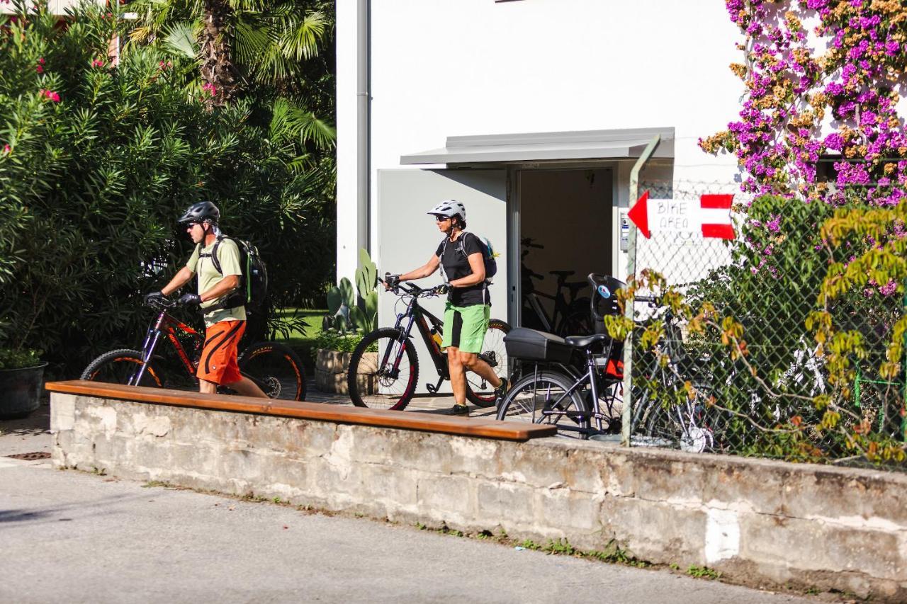 Brione Green Resort Riva del Garda Exterior photo
