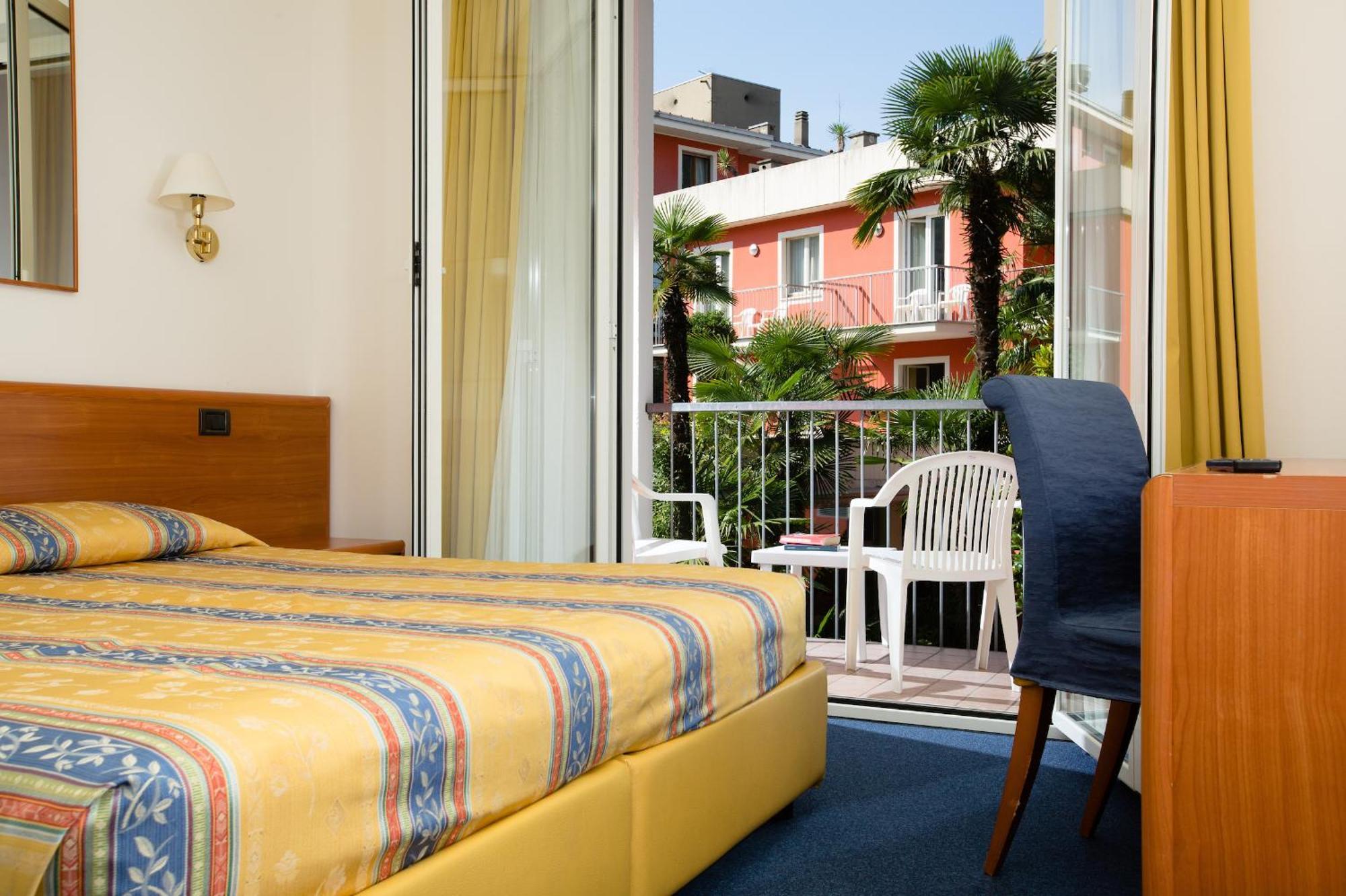 Brione Green Resort Riva del Garda Exterior photo