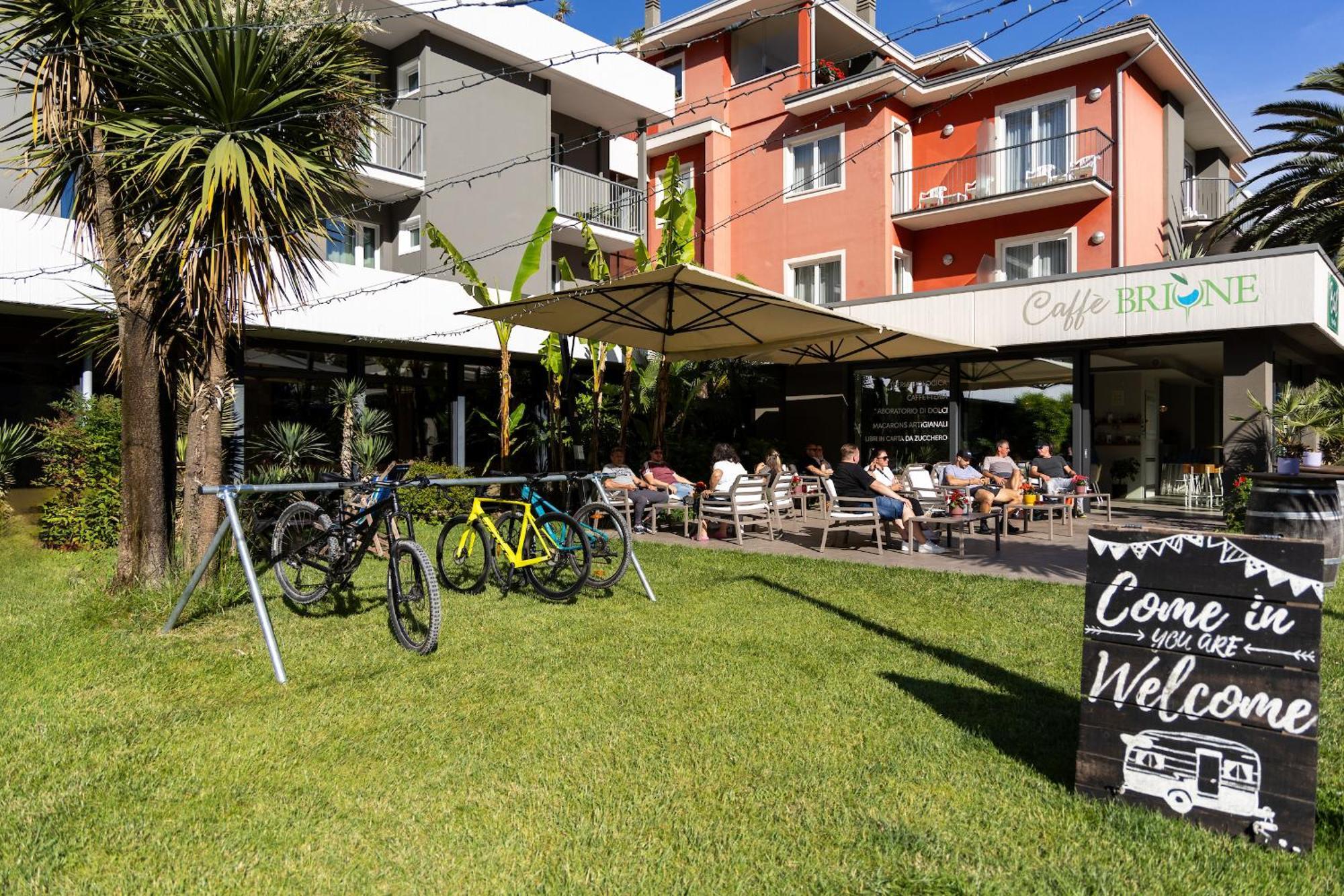 Brione Green Resort Riva del Garda Exterior photo