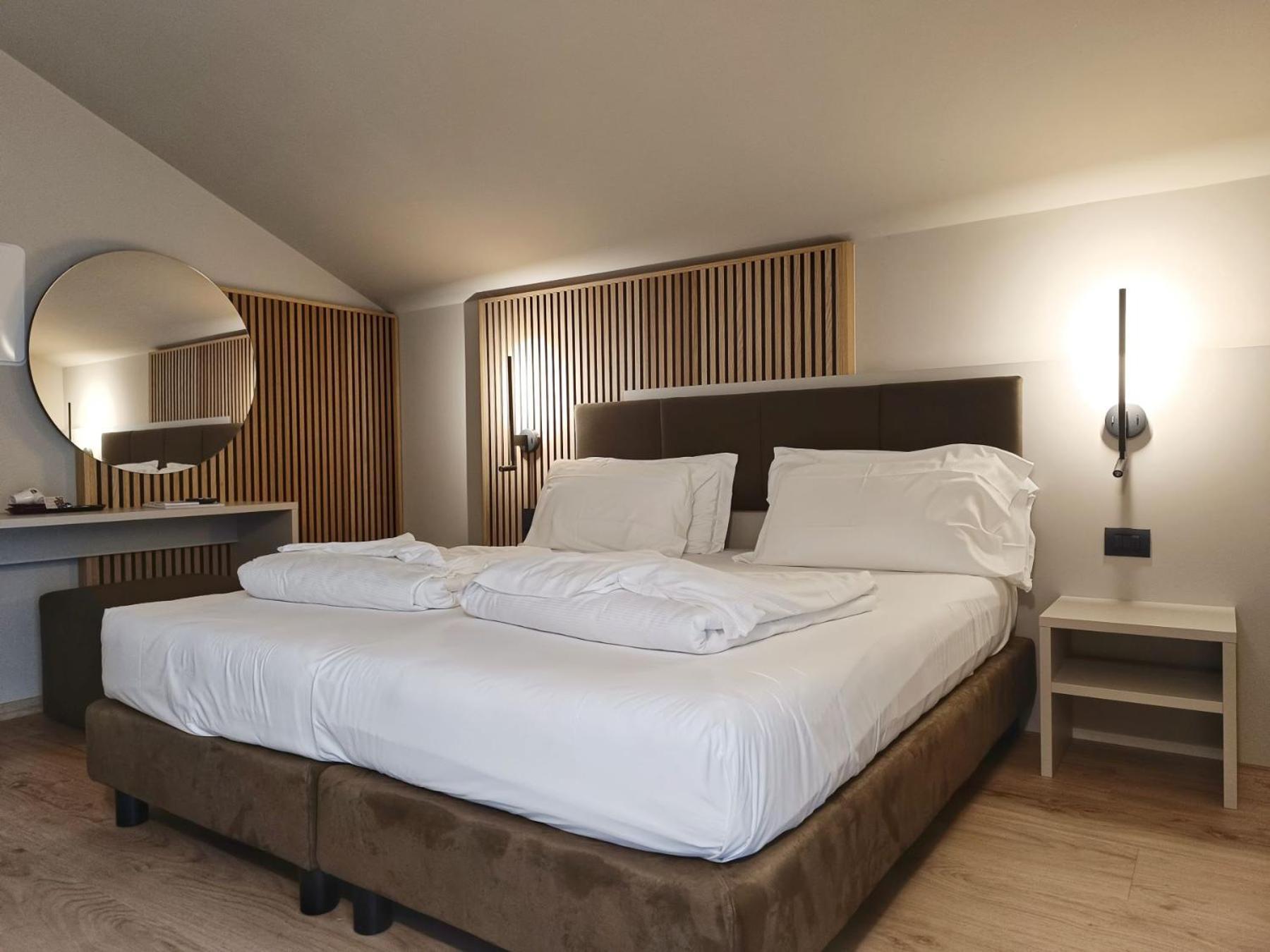 Brione Green Resort Riva del Garda Exterior photo