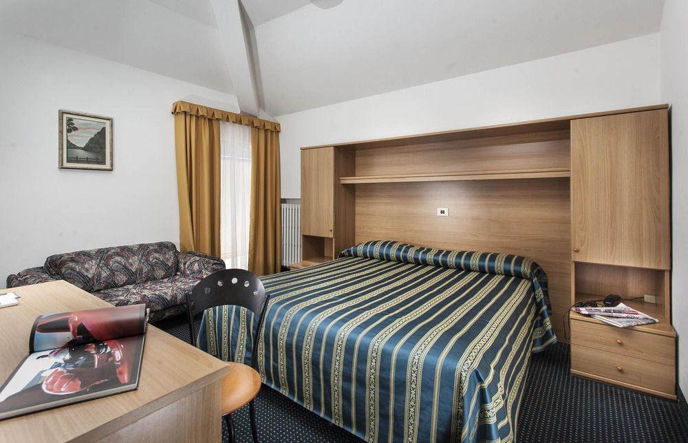 Brione Green Resort Riva del Garda Exterior photo